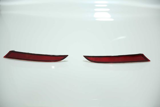 A luz abundante traseira do refletor do carro para VW Passat 16-18 decora claro